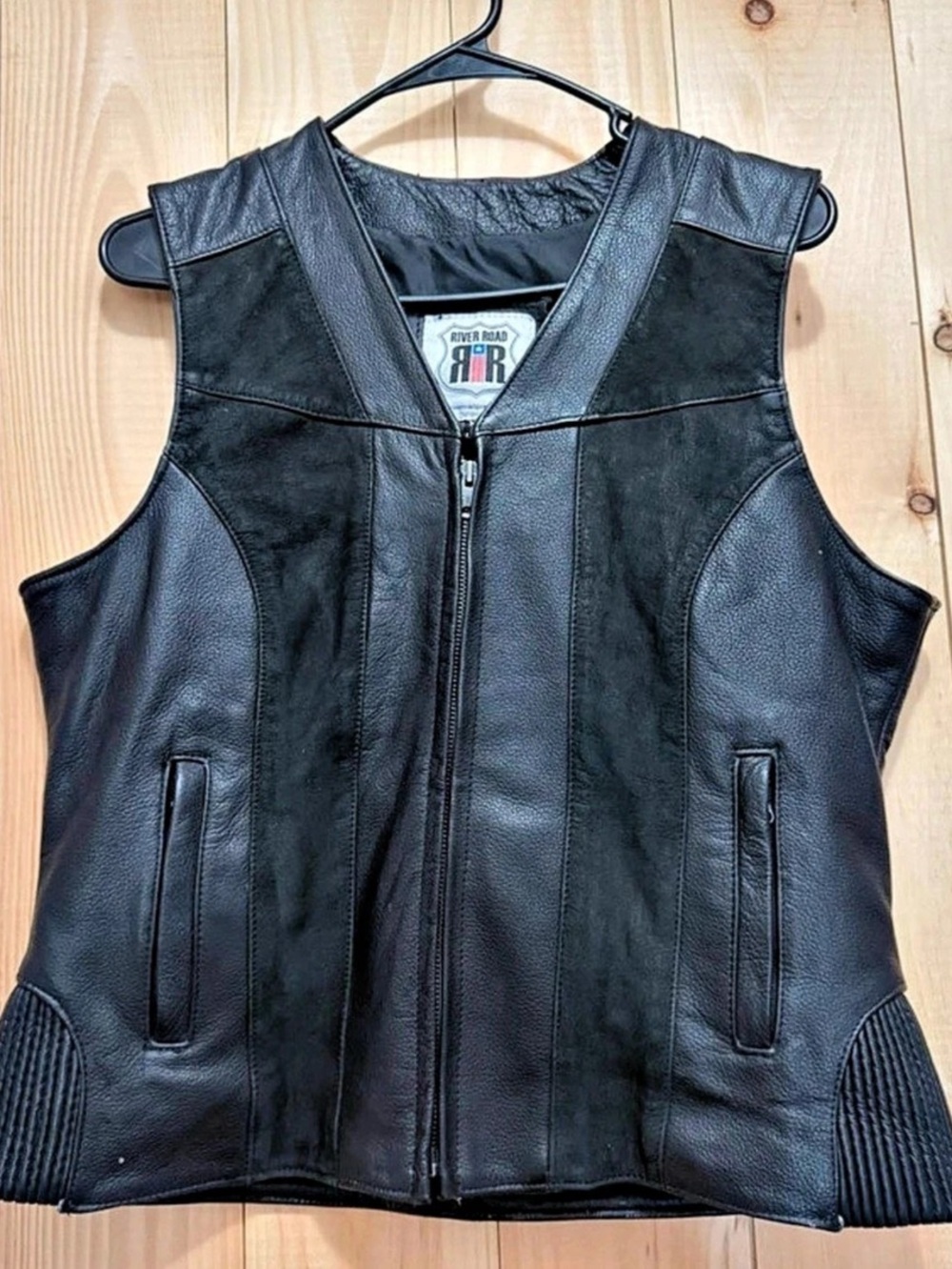 River Road Women’s Leather Motorcycle Vest XL Black